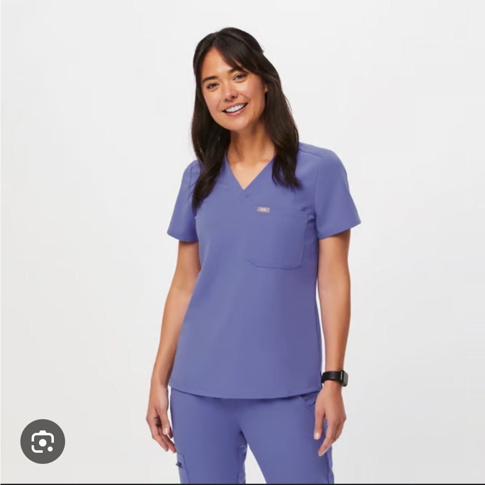 Figs Catarina One Pocket Scrub top in Blueberry